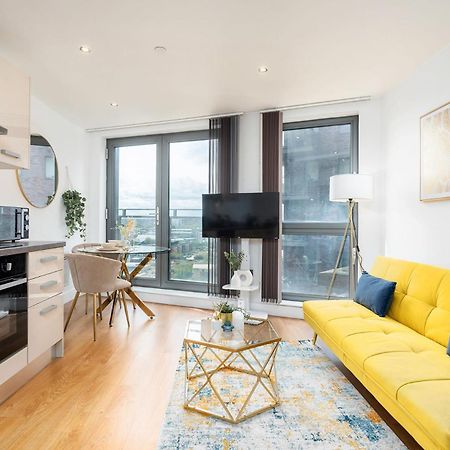 Exclusive Apartment - City Centre - Free Parking -Wifi Netflix- Juliet Balcony Leeds (West Yorkshire) Exterior foto